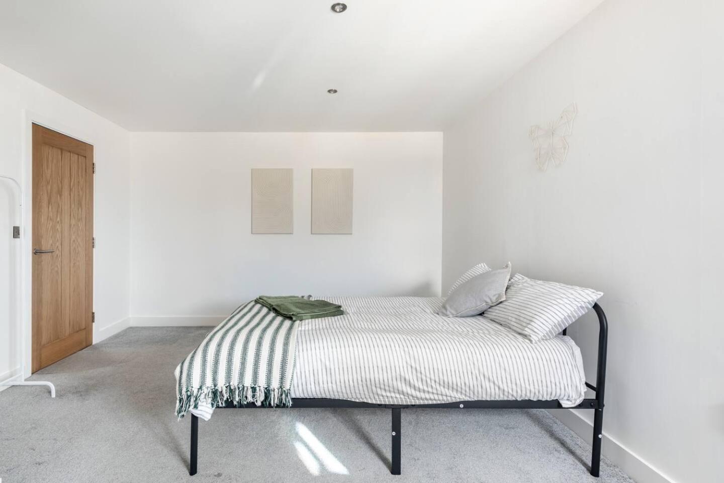 Luxurious 3-Bed Penthouse In Sheffield Apartment Handsworth Luaran gambar